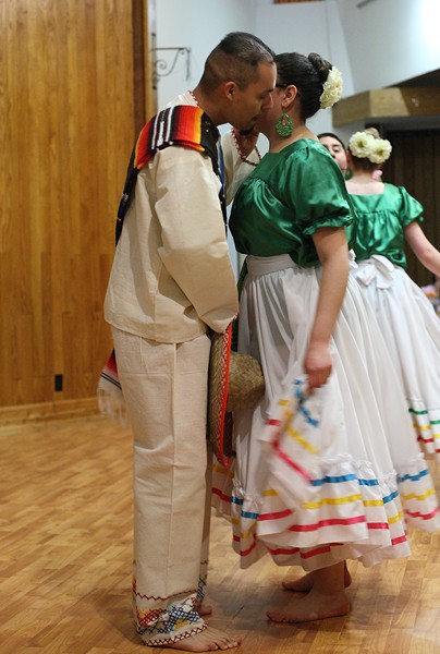 CincoDeMayo_LC_OLG_30Apr2011_ 004 [800x600].JPG