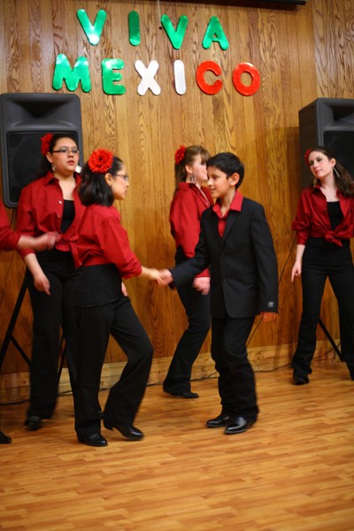 CincoDeMayo_LC_OLG_30Apr2011_ 016 [800x600].JPG