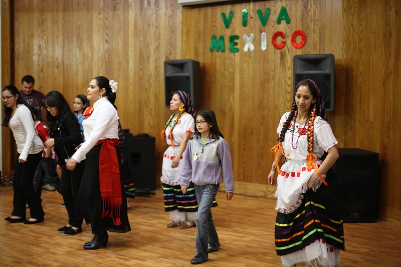 CincoDeMayo_LC_OLG_30Apr2011_4_ 005 [800x600].JPG