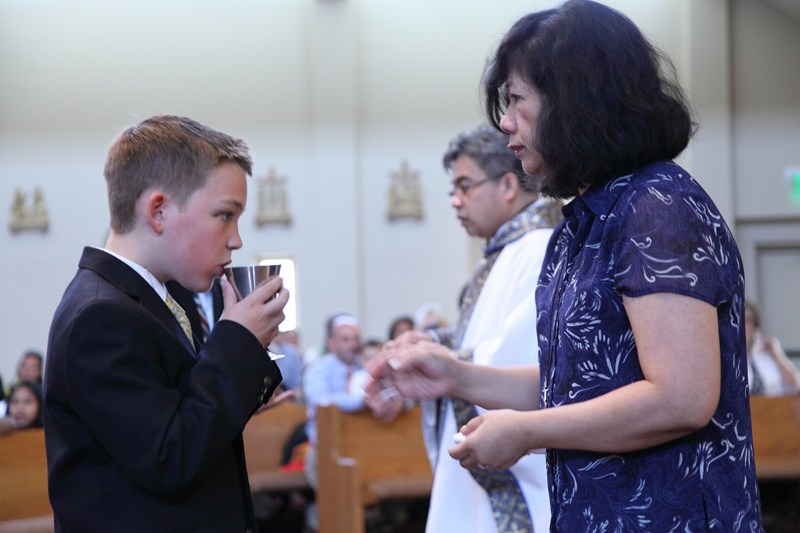 OLG_FirstCommunion_0900_06May2012_0022 [800x533].JPG