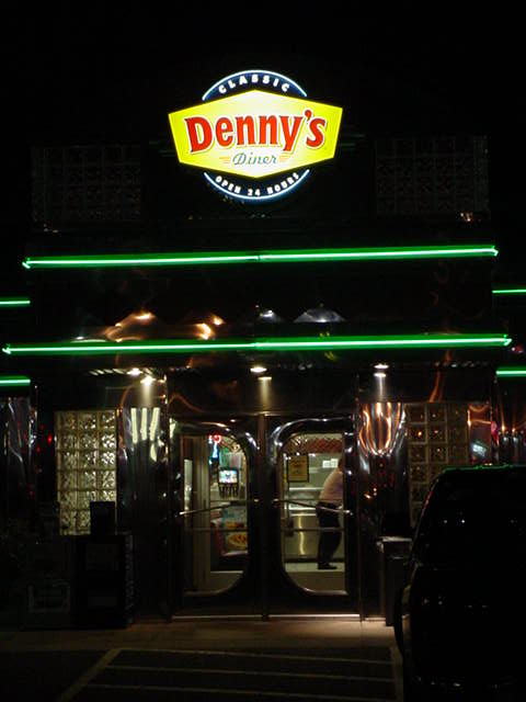 Dennys in Minn.