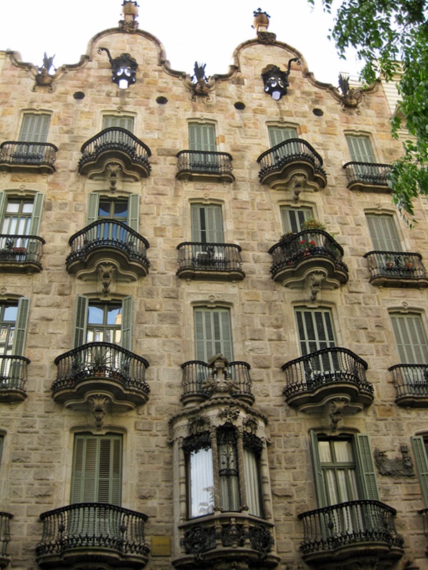 Casa Calvet (Casp, 48) Antoni Gaudi 1898-1900