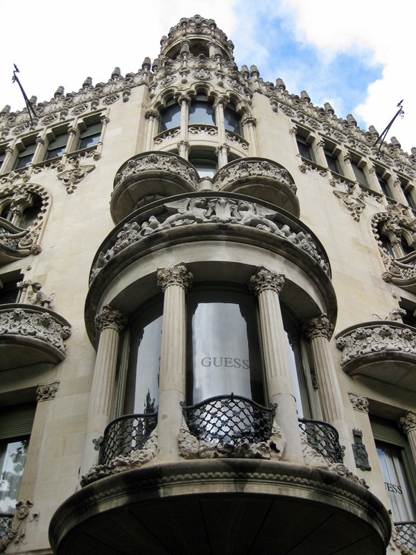 Casa Lle Morera (Passeig de Grcia, 35)  Lluis Domnech i Montaner 1905