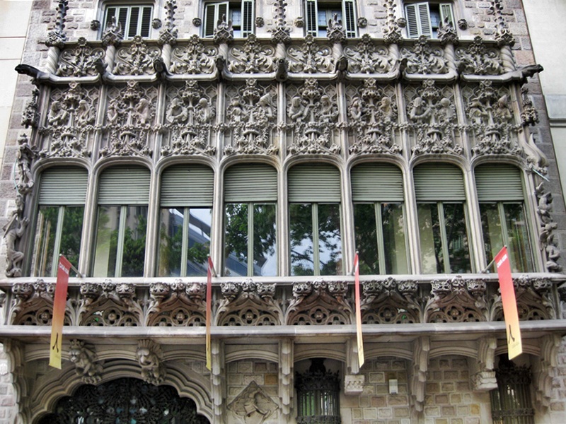 Palau del Bar de Quadras-Casa sia (Dieagonal 373) Josep Puig i Cadafalch 1904-1906