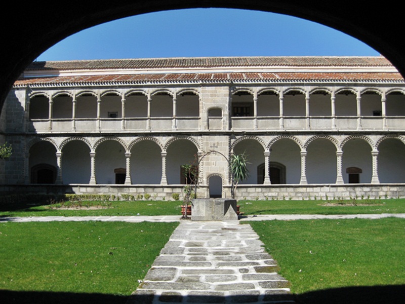 Avila. Monasterio de Santo Toms