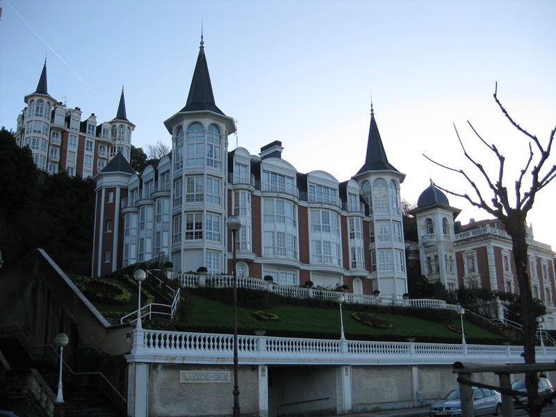 Donostia/San Sebastin. Paseo de la Concha