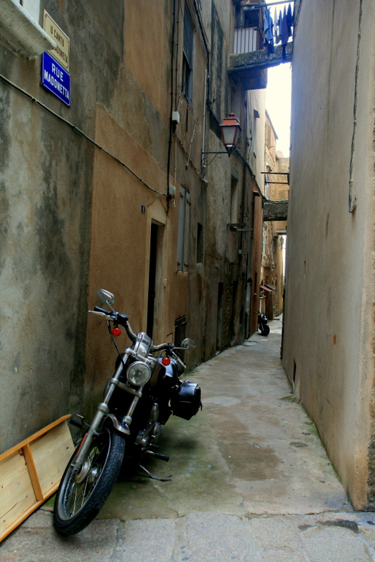 a narrow street.