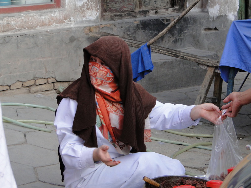 china-kashgar18 market.JPG