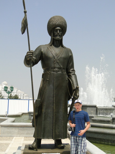 turkmenistan06 ashghabat.JPG
