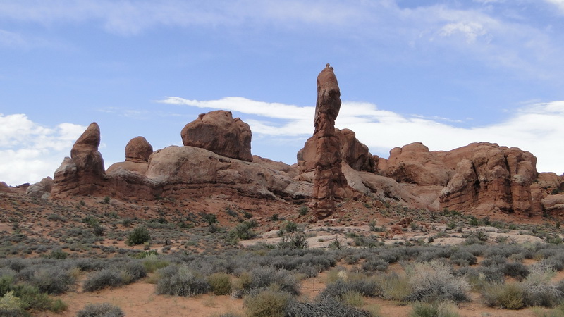 DSC57 arches.JPG
