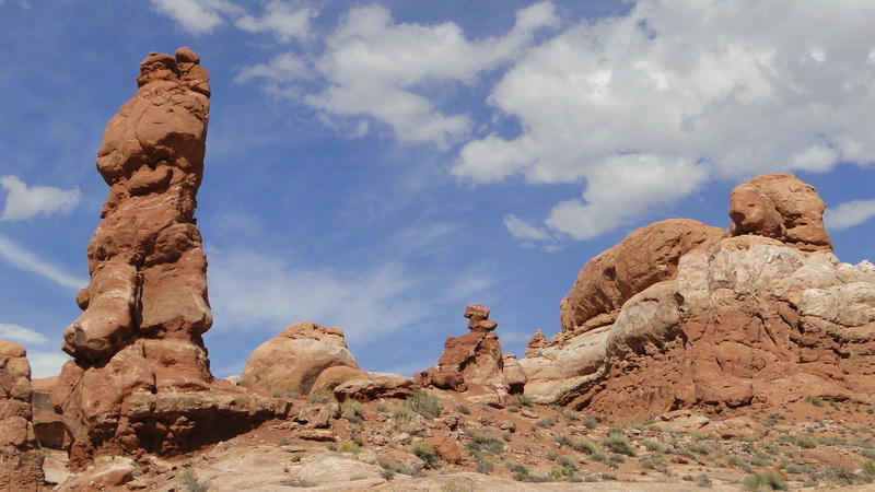 DSC58 arches.JPG