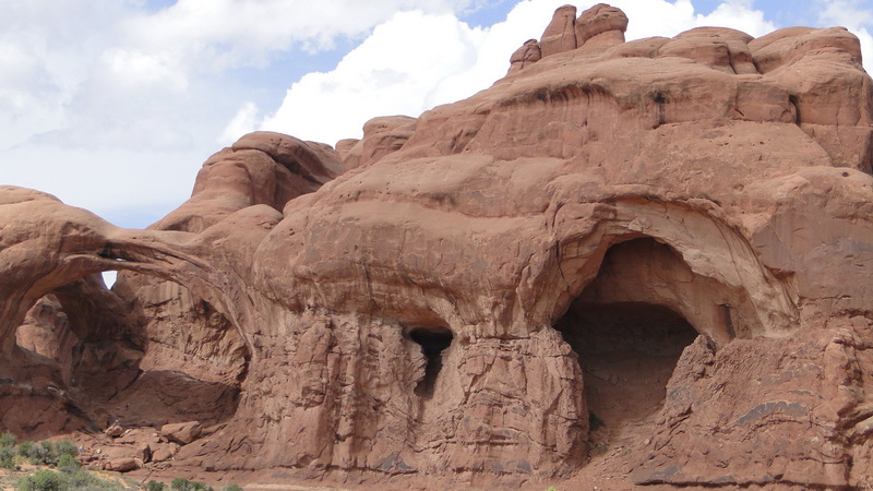 DSC78 arches.JPG