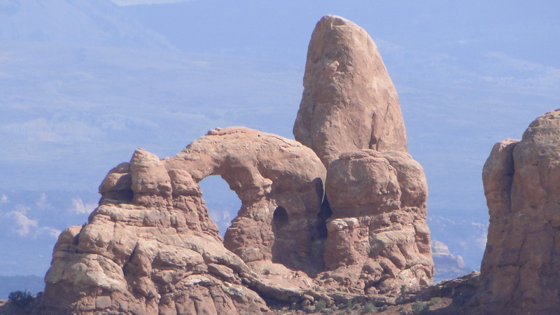 DSC81 arches.JPG