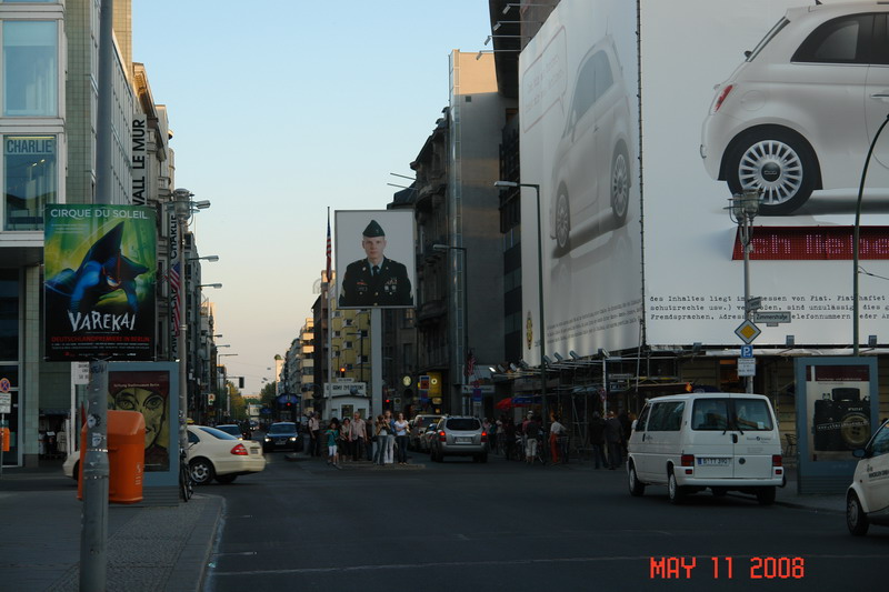 checkpoint charlie.JPG