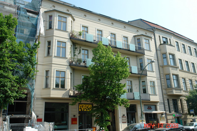 Berlin architecture.JPG