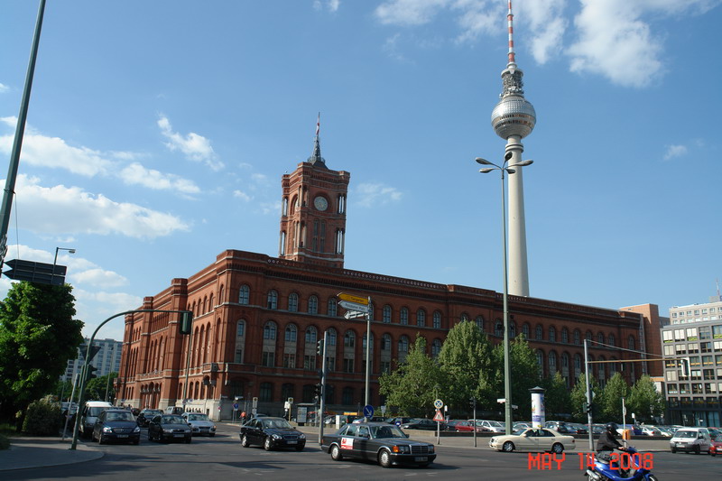 city hall.JPG