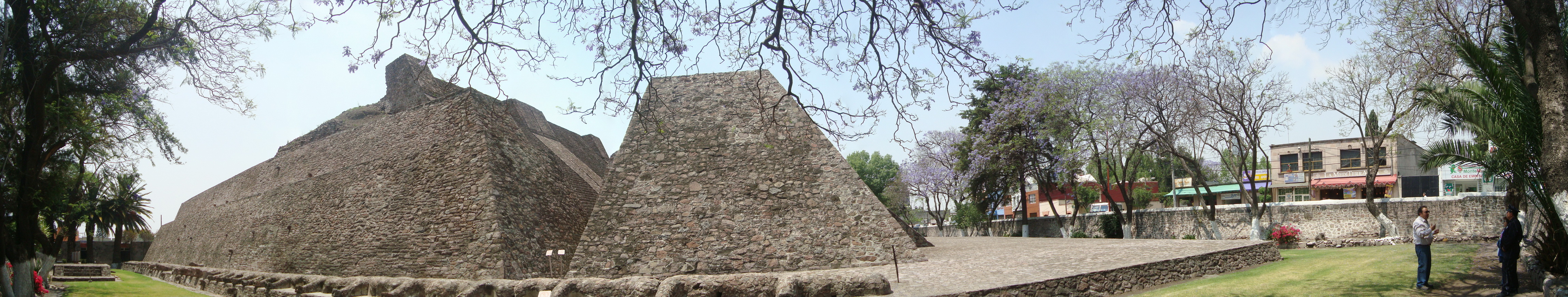 PIRAMIDE DE TENAYUCA (PANORAMICA)