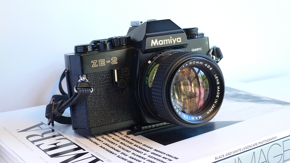 Mamiya ZE-2 Quartz