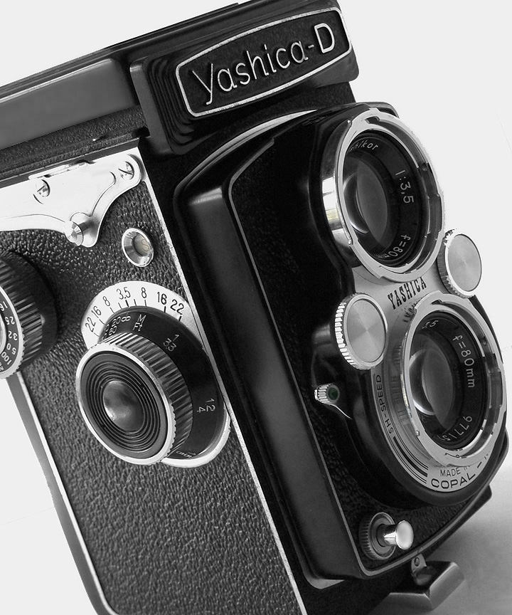 Yashica D