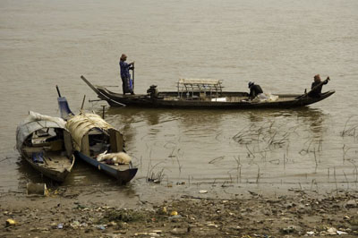 o2/49/846149/1/96289669.GFu8pnwZ.Boats_on_Tonl_Sap_River_DSC3328.jpg