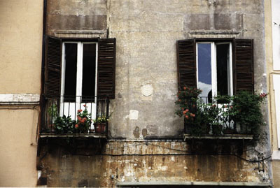 o2/49/846149/1/96289781.LrUZH68H.Piazza_Navona_Windows_Ital_23.jpg