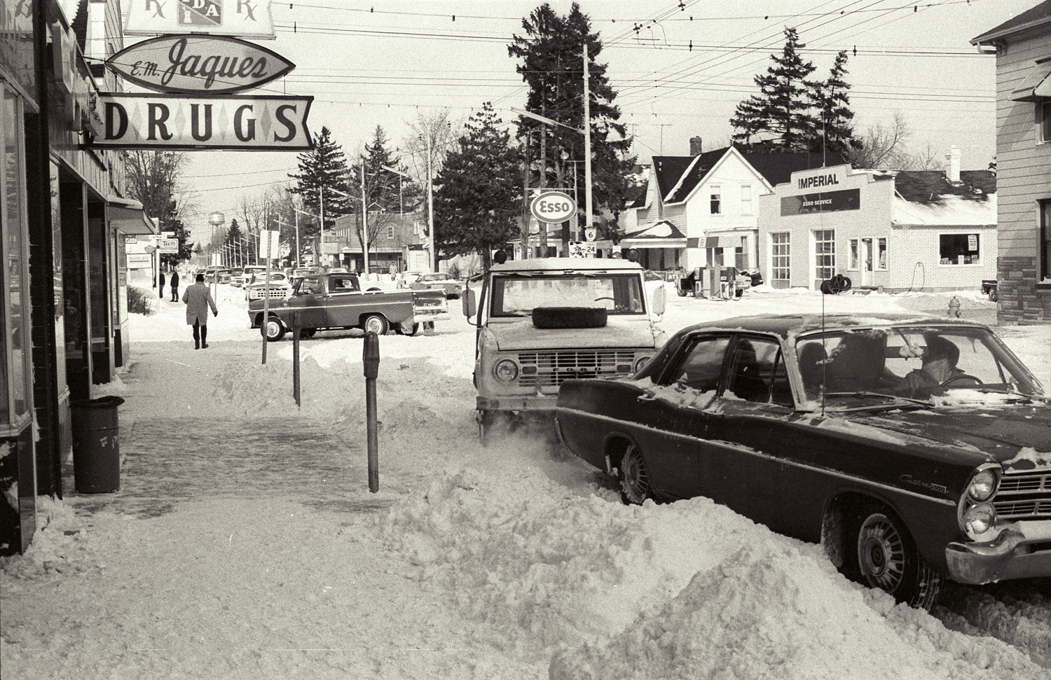 E M Jaques Drugs, Port Dover