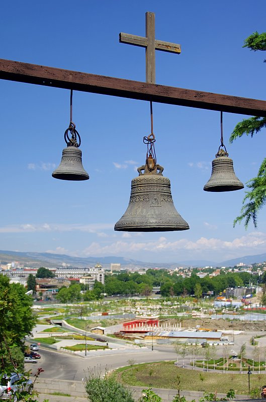 Tbilisi, Metekhi church bells