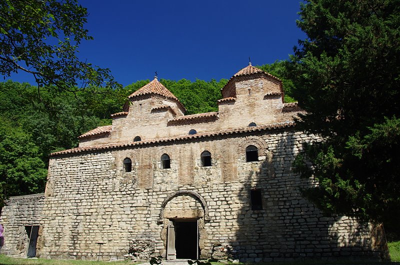 Way to Telavi - the only double dome church in Georgia