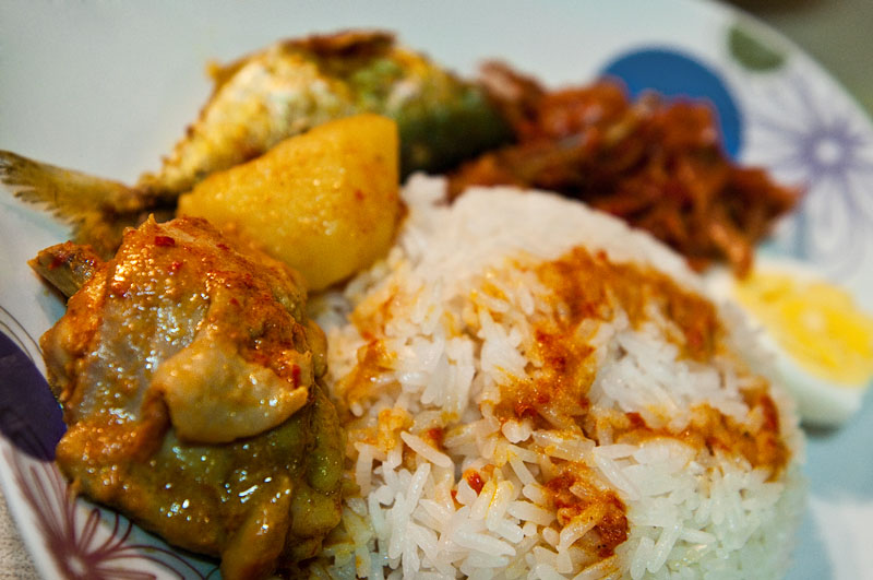 Nasi Lemak I (Malaysian Coconut Milk Rice with Anchovies Sambal)
