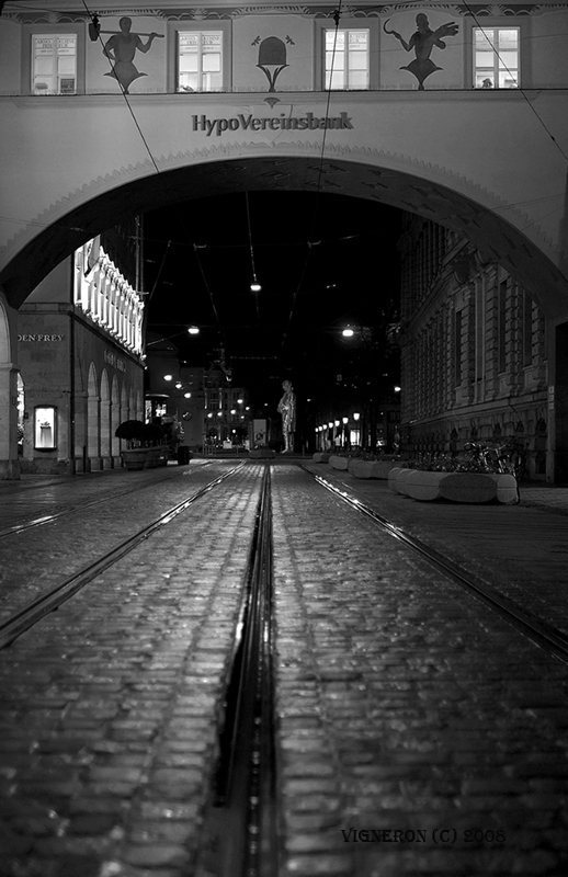 Munich. Curves & perspective