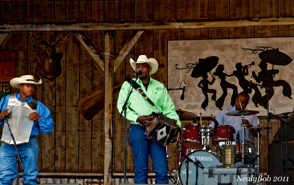 Geno Delafose & French Rockin Boogie