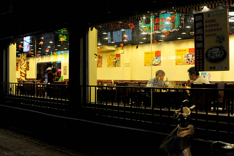 d7009 020.jpg