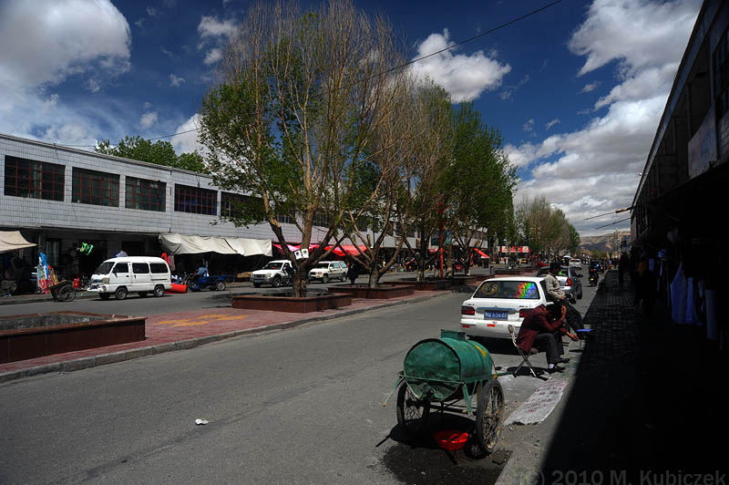 d7013 104.jpg