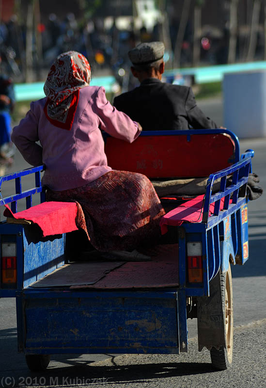 d7013 380.jpg