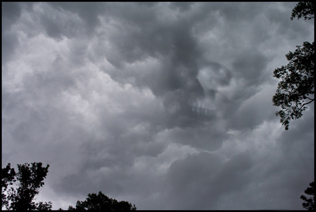 Skull-Cloud.jpg