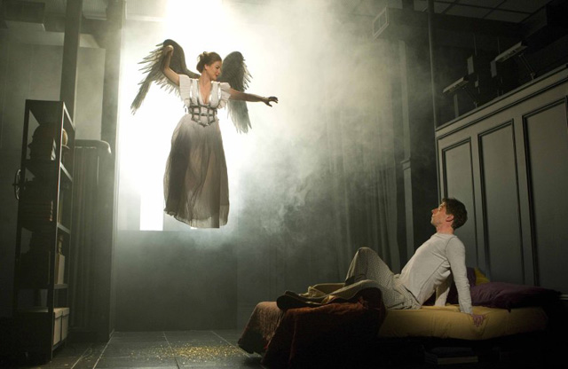 Angel-Appearing-O.jpg