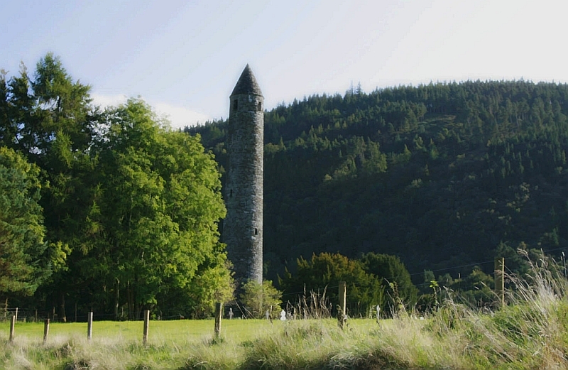  Round  Tower

 Glendalough