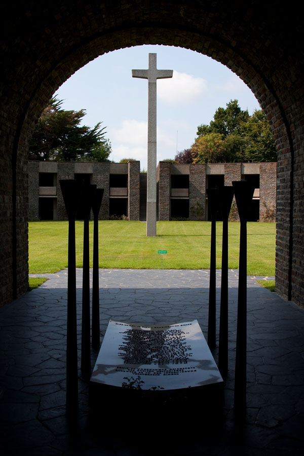 German cemetery, Mont-de-Huisnes