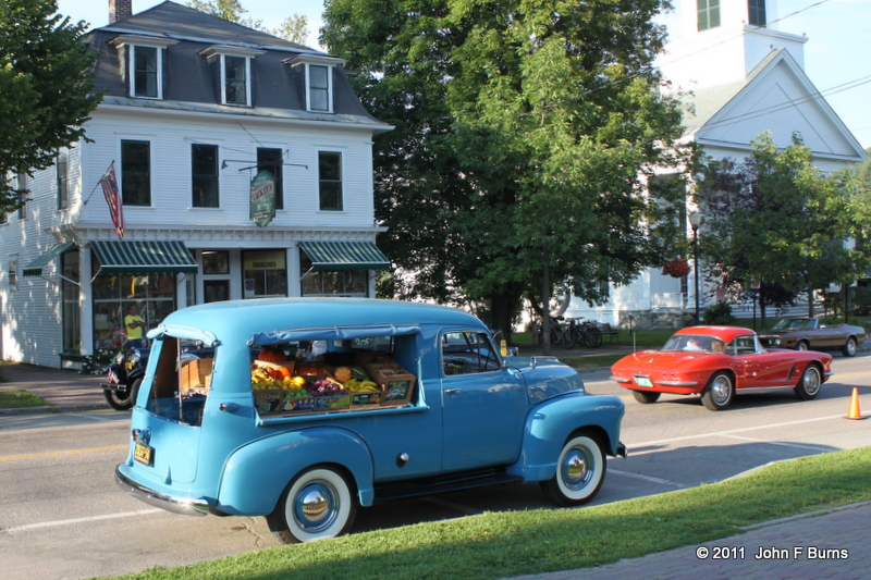 1953 Chevrolet Carryall - 1962 Chevrolet Corvette