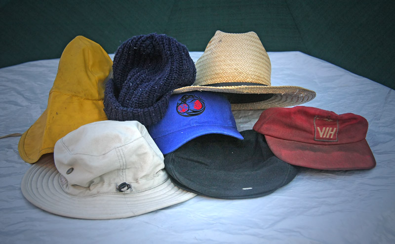 12 Hats - CE