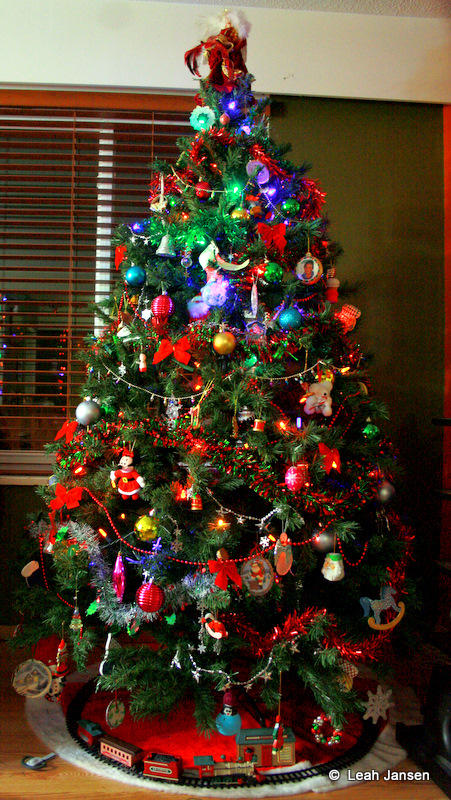 T - Christmas Tree