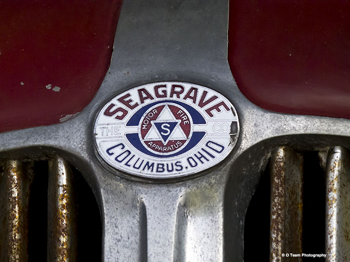 Seagrave Logo