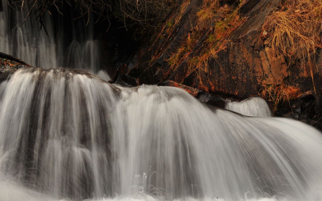 Cascade in Lee Vining Canyon