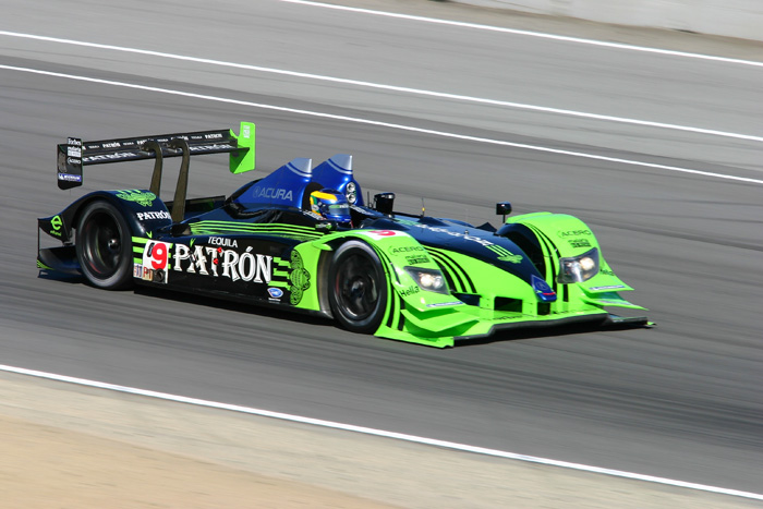 #9 Highcroft Racing Acura braking for T2