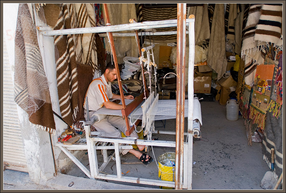 A weaver in Hasan Keif