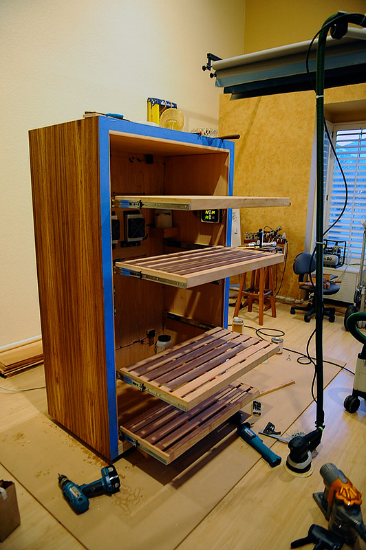 shelf2.jpg