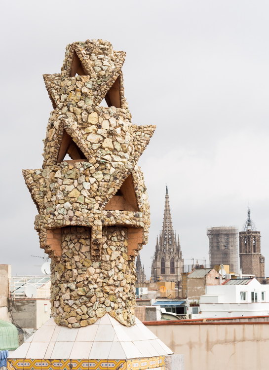 Palau Guell - roof chimneys and vents