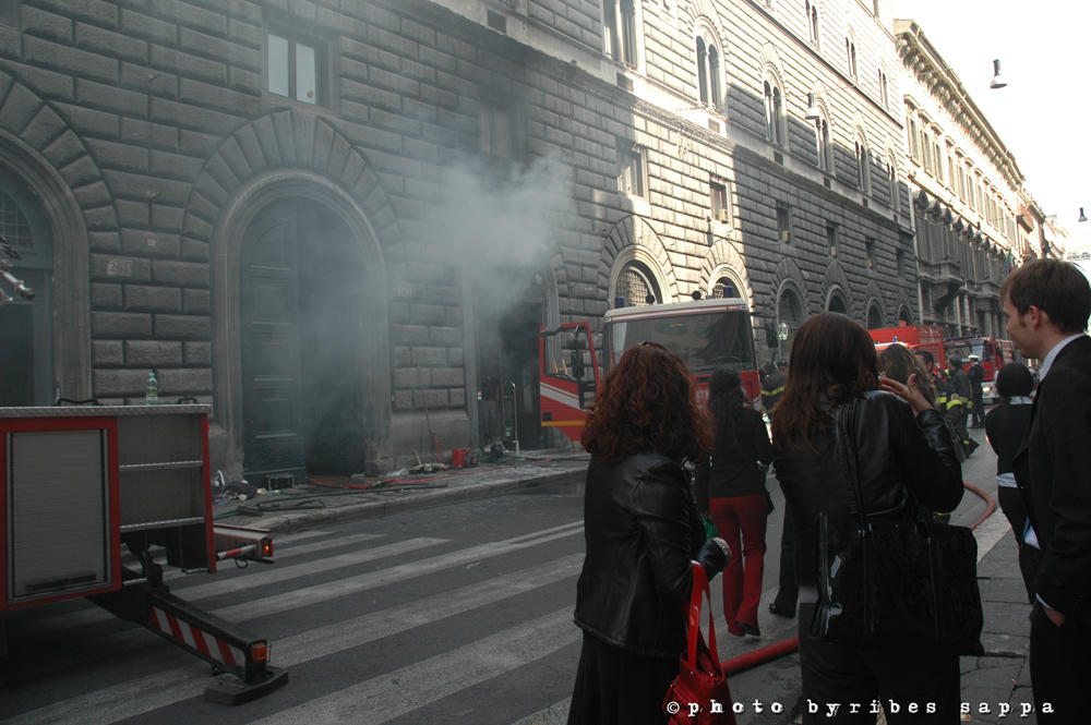 Incendio Via del Corso 9 maggio 2008