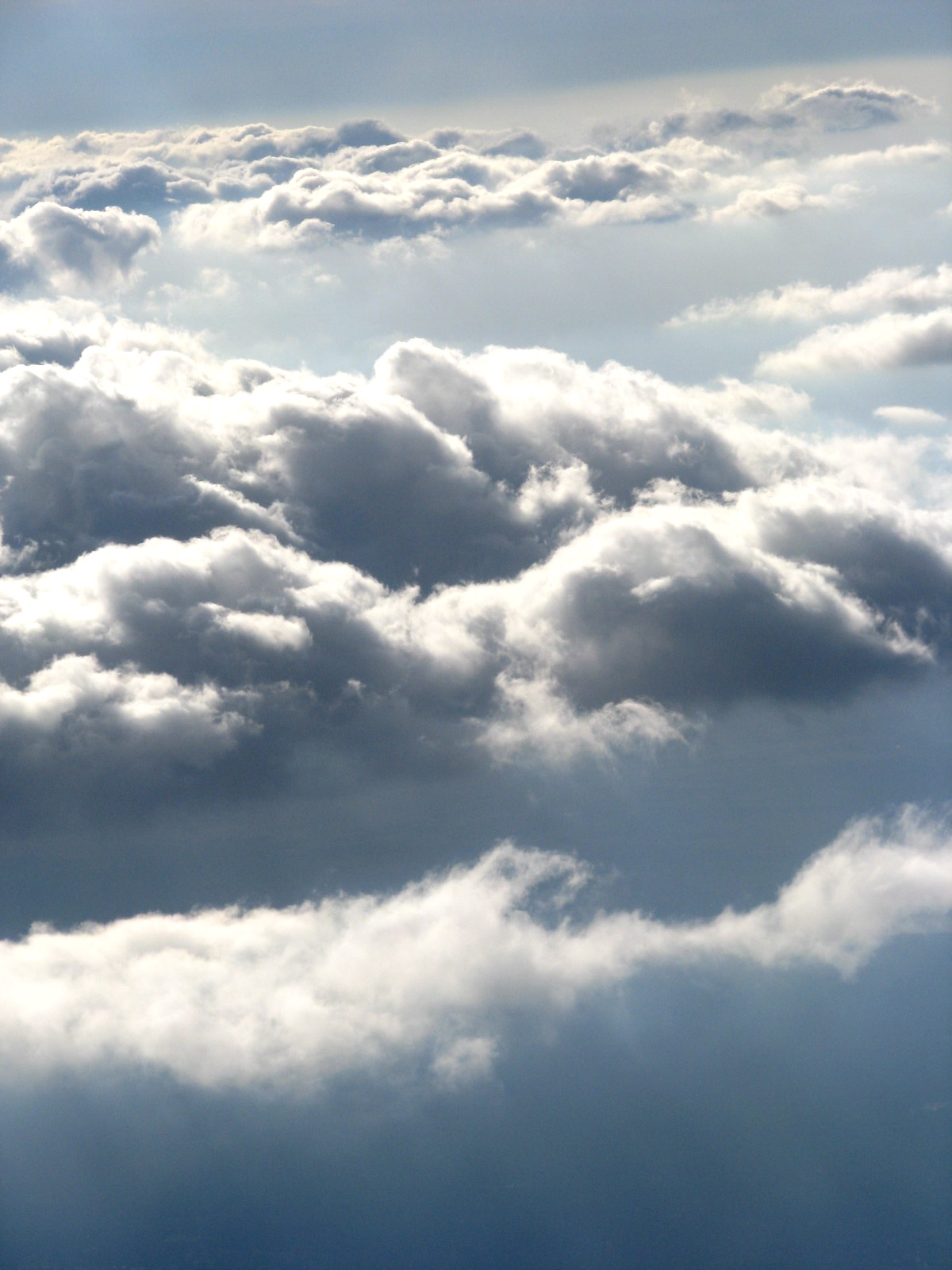 Clouds scenery over Atlantic Ocean / Paisaje de Nubes sobre el Océano Atlántico