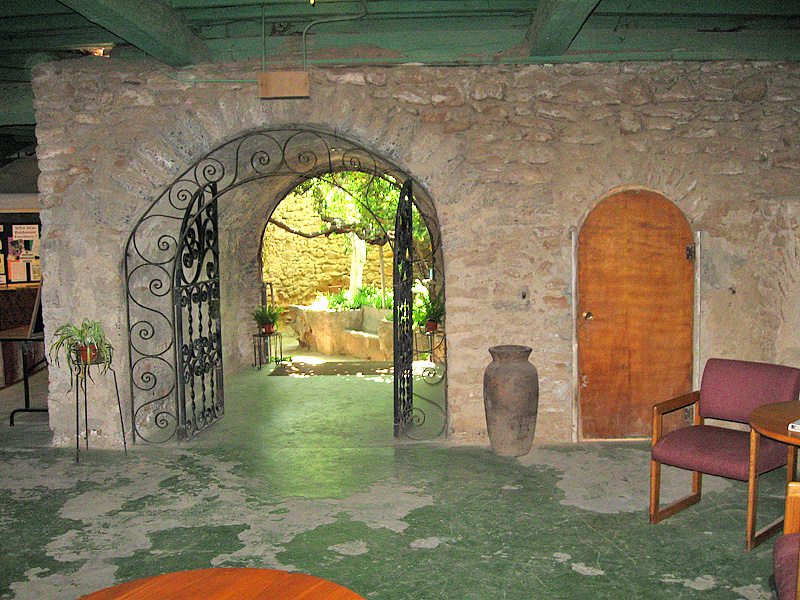 Different view of another underground open court yard